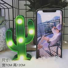 Load image into Gallery viewer, Cactus Lamp